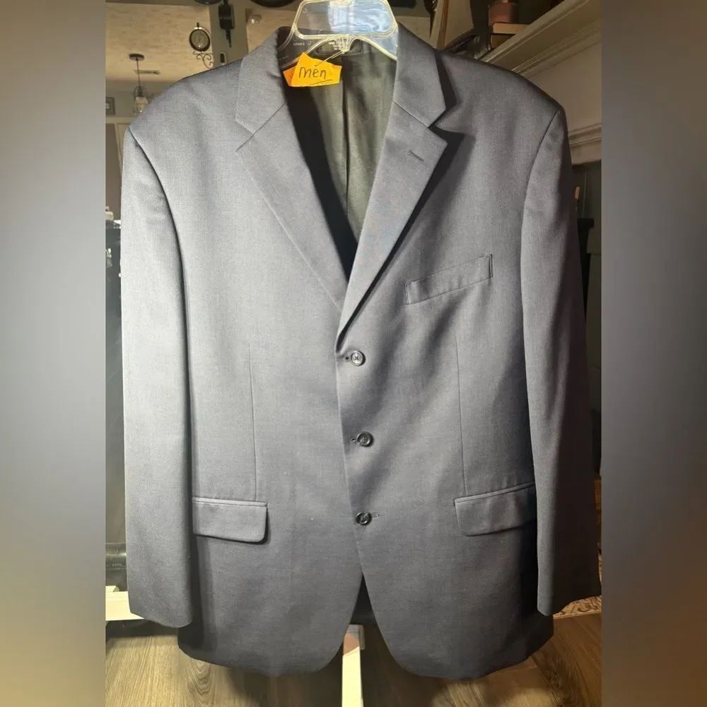 Jones New York Classic Men's Navy Blazer - Tailored Three-Button Suit Jacket EPC